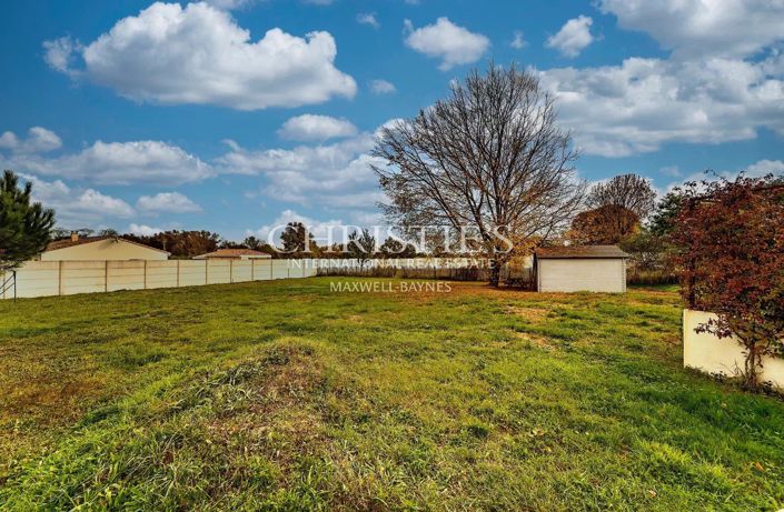 Image No.22-5 Bed House for sale