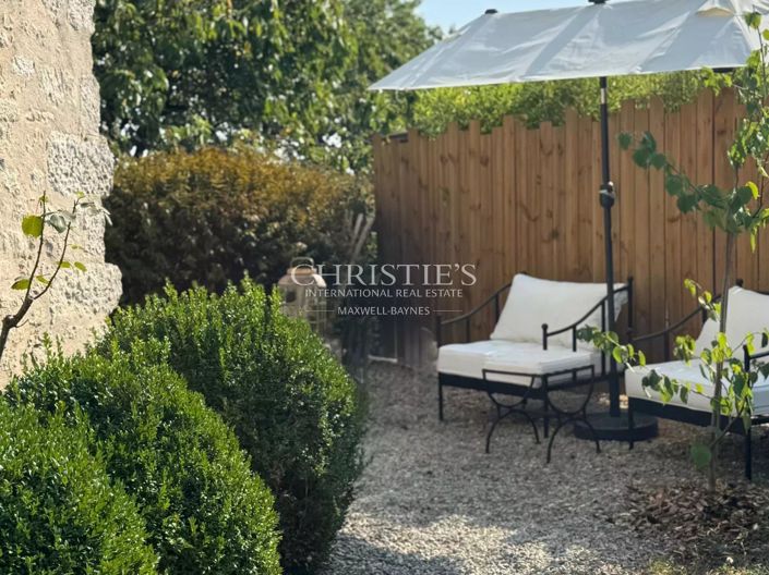 Image No.18-2 Bed House for sale