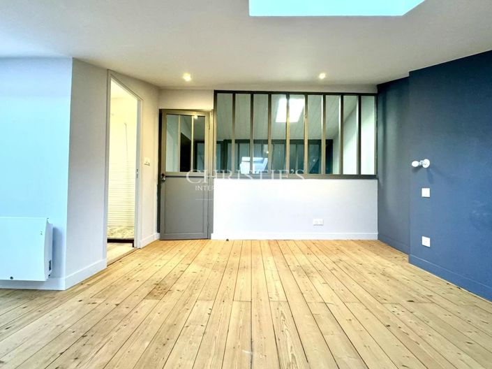 Image No.17-4 Bed House for sale