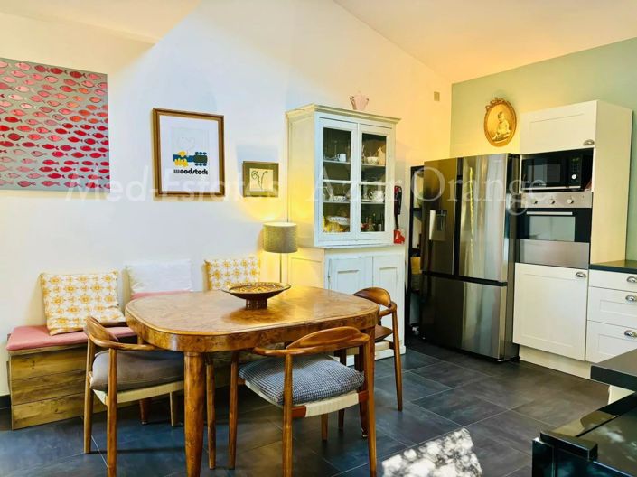 Image No.5-3 Bed House for sale