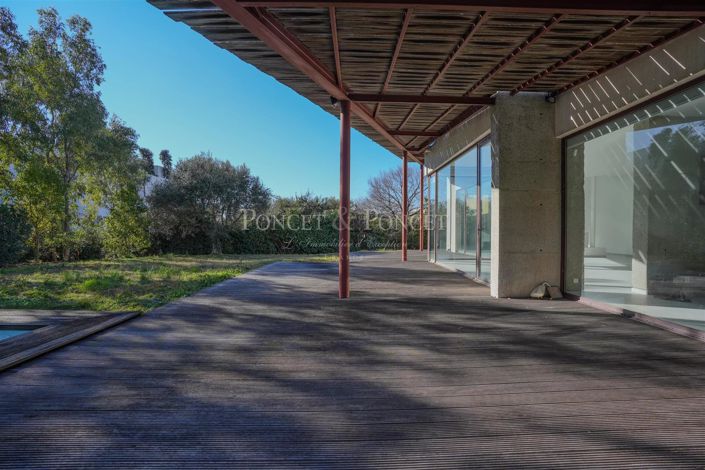 Image No.11-5 Bed House for sale