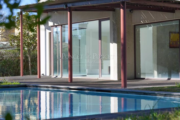 Image No.12-5 Bed House for sale