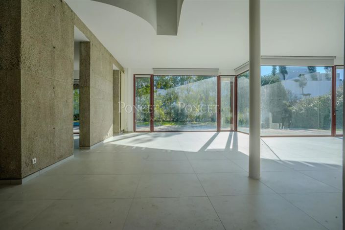 Image No.13-5 Bed House for sale