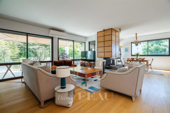 Image No.2-4 Bed Apartment for sale