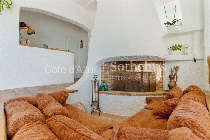 Image No.12-5 Bed House for sale