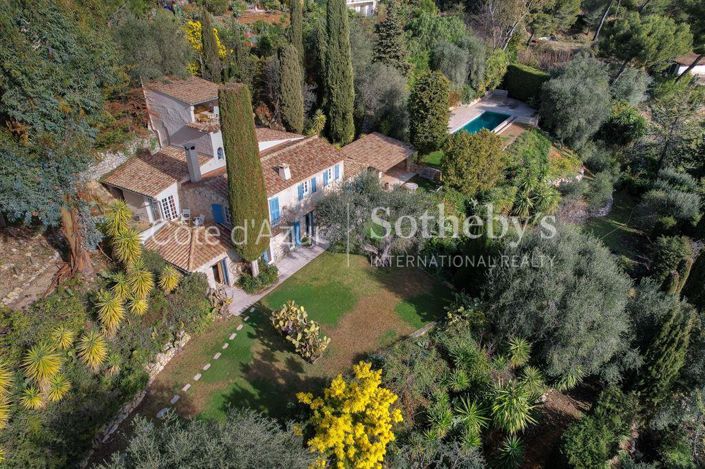 Image No.1-6 Bed Property for sale