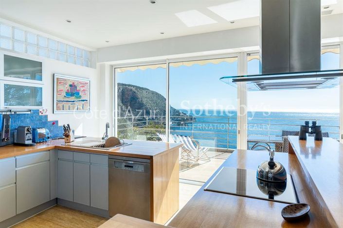 Image No.4-5 Bed Property for sale