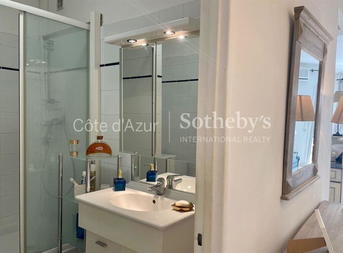 Image No.7-Apartment for sale