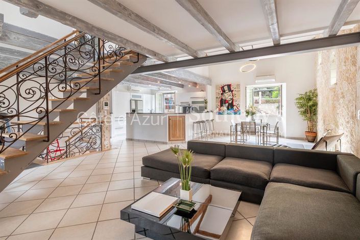 Image No.9-3 Bed Apartment for sale