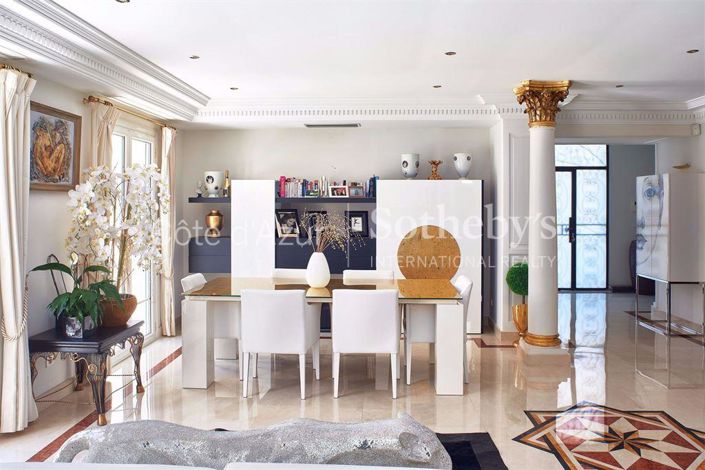 Image No.3-6 Bed Property for sale