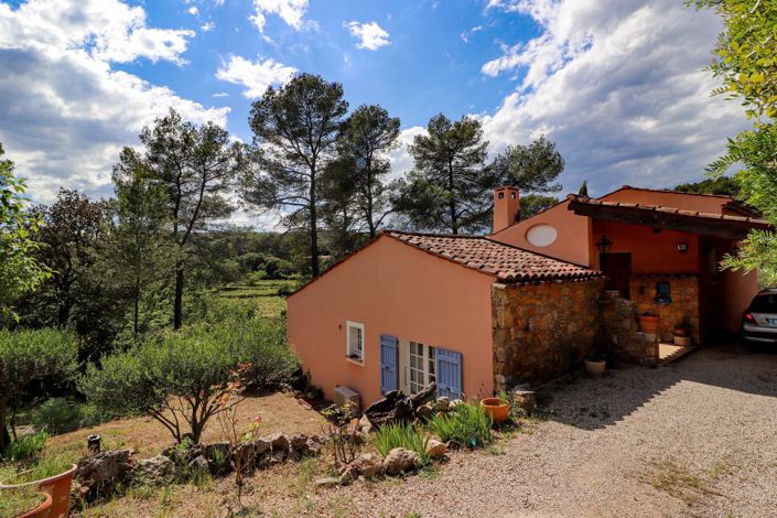 Image No.9-3 Bed House for sale