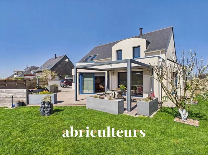 Image No.14-7 Bed House for sale