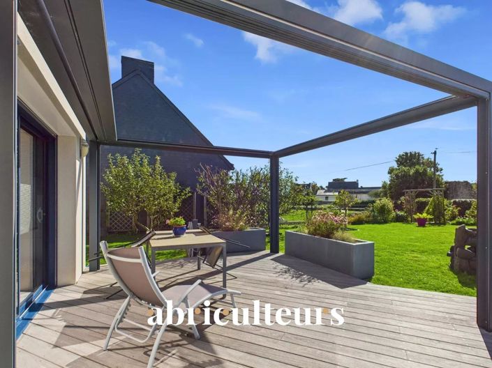 Image No.2-7 Bed House for sale