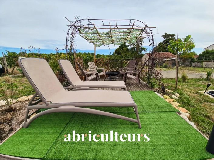 Image No.17-3 Bed House for sale