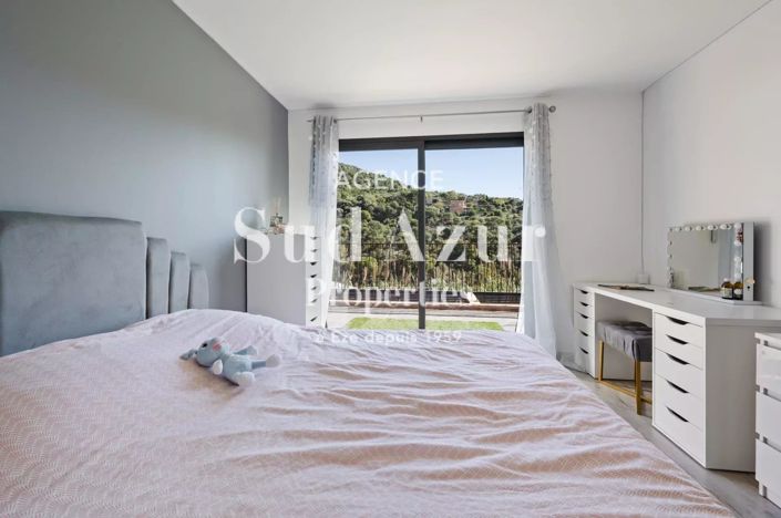 Image No.20-House for sale