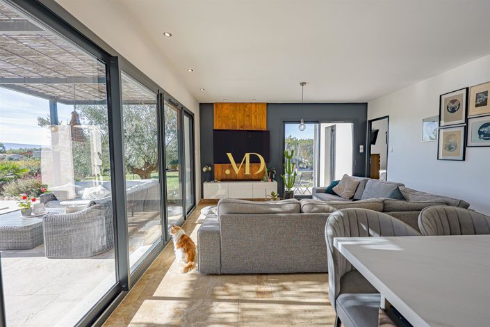 Image No.23-3 Bed House for sale