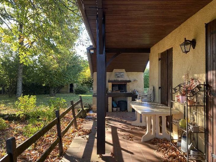 Image No.8-3 Bed House for sale