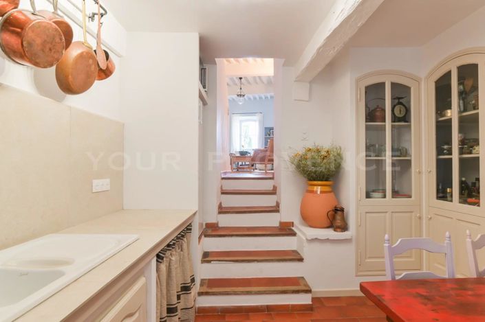 Image No.12-2 Bed House for sale