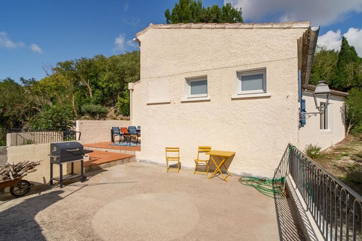 Image No.12-2 Bed House for sale