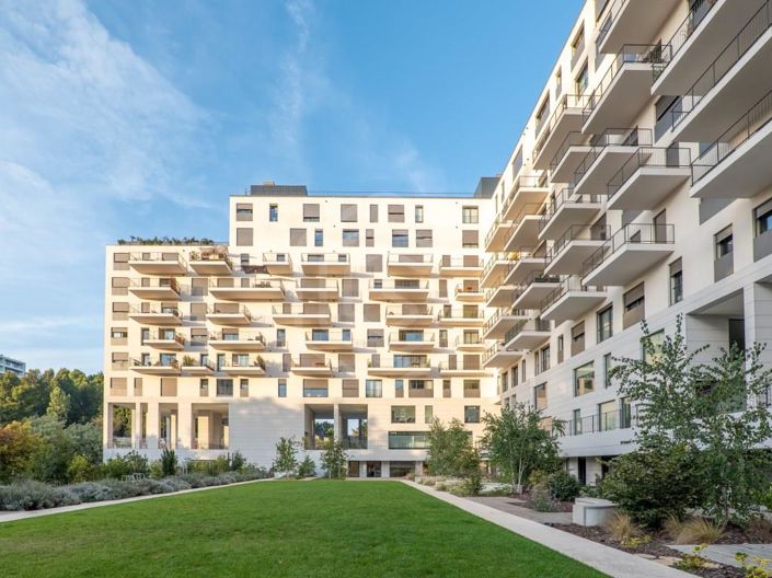 Image No.28-3 Bed Apartment for sale