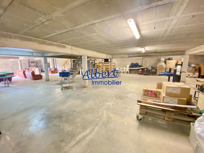 Image No.13-6 Bed House for sale