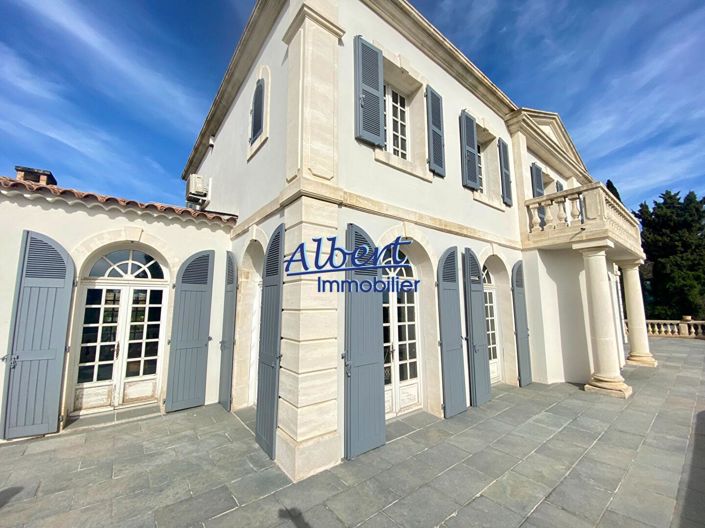 Image No.2-6 Bed House for sale