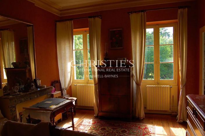 Image No.11-House for sale