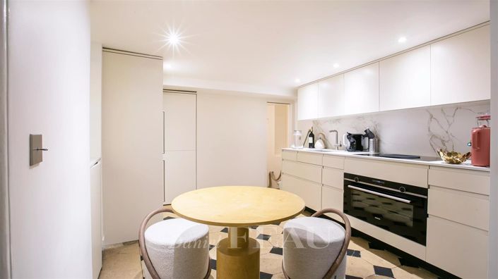 Image No.10-3 Bed Apartment for sale