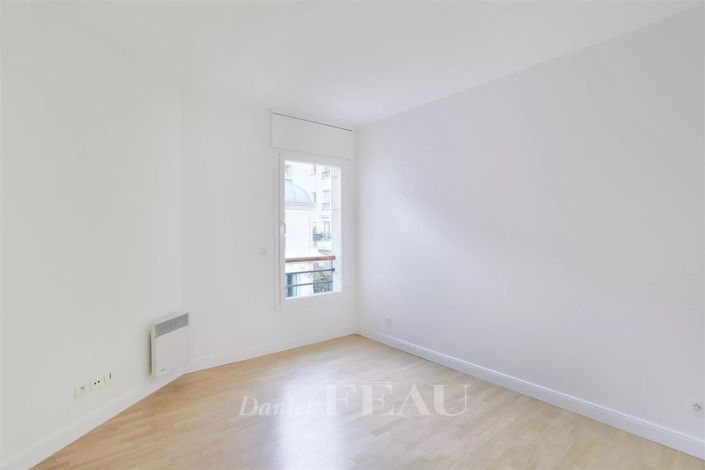 Image No.13-3 Bed House for sale