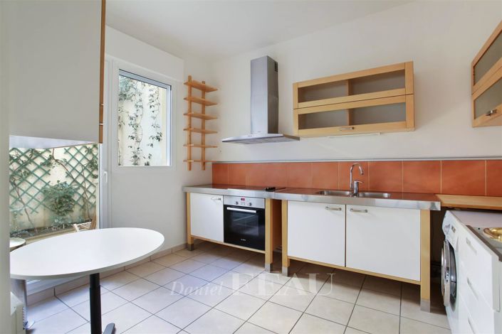 Image No.7-3 Bed House for sale