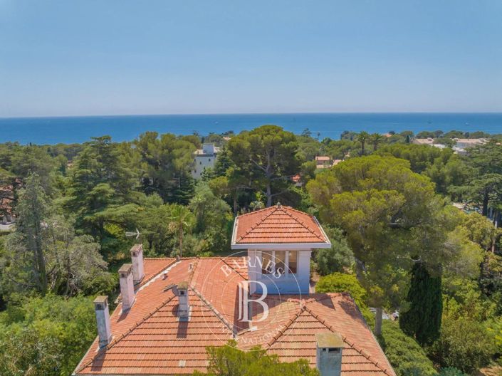 Image No.13-9 Bed House for sale