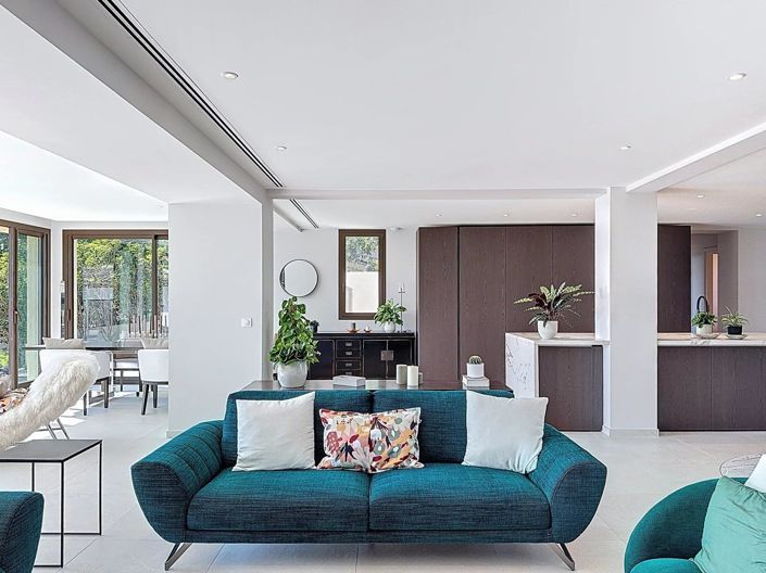 Image No.14-3 Bed House for sale