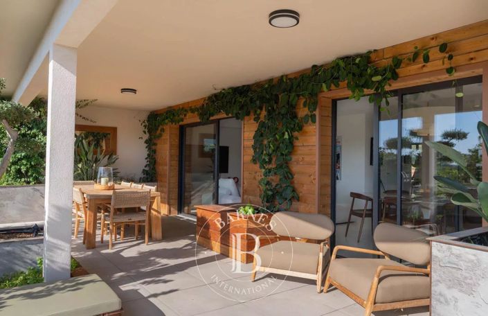 Image No.1-3 Bed Apartment for sale