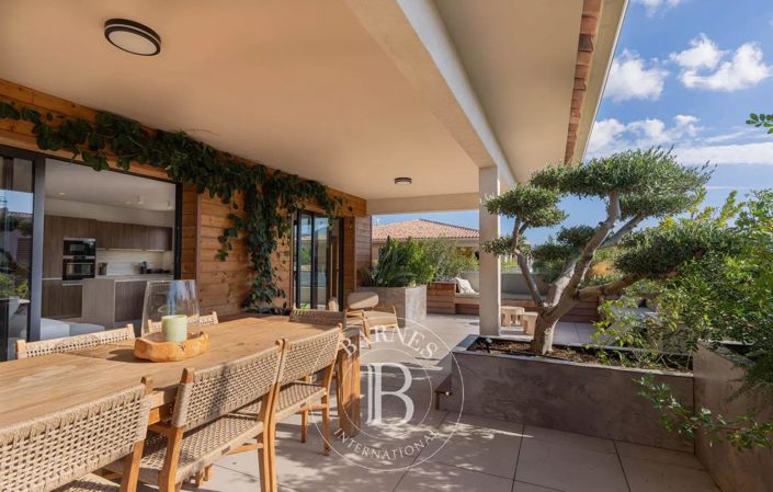 Image No.7-3 Bed Apartment for sale