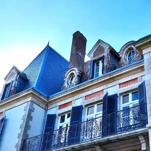 Image No.2-9 Bed Property for sale