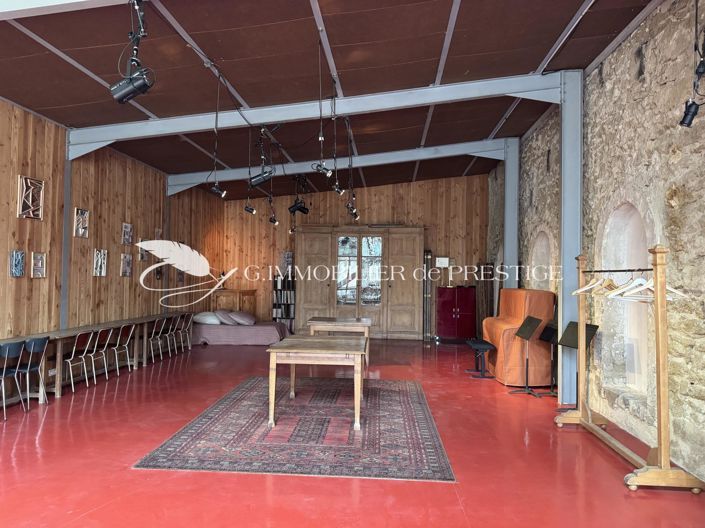 Image No.12-7 Bed House for sale