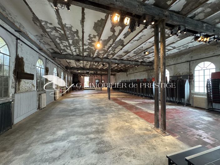 Image No.8-7 Bed House for sale