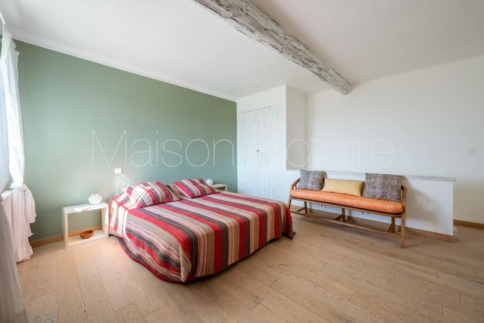 Image No.23-4 Bed House for sale