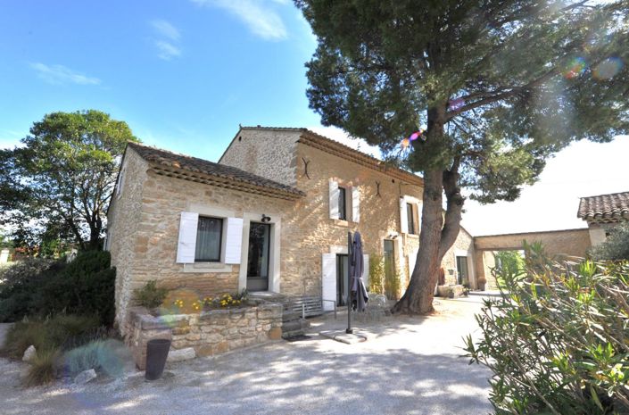 Image No.2-6 Bed House for sale