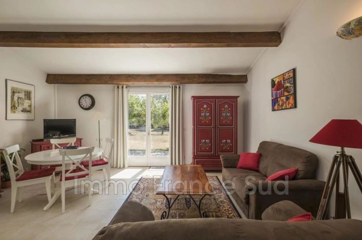 Image No.20-7 Bed House for sale