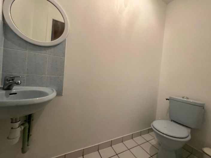 Image No.17-9 Bed House for sale