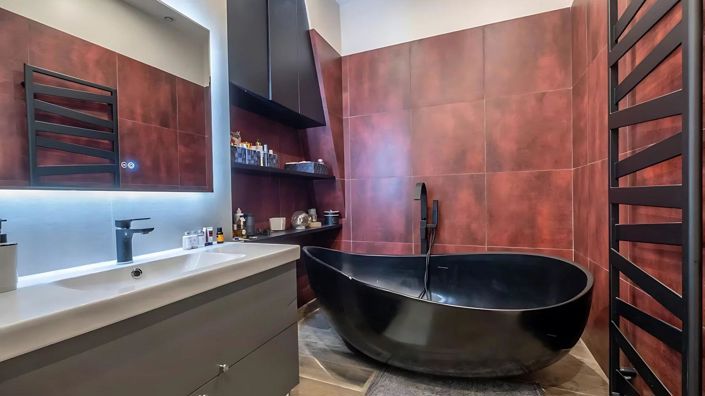 Image No.10-4 Bed Apartment for sale