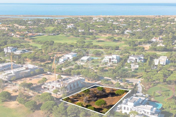 Image No.82-5 Bed House for sale