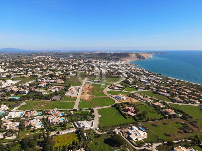 Image No.1-House for sale