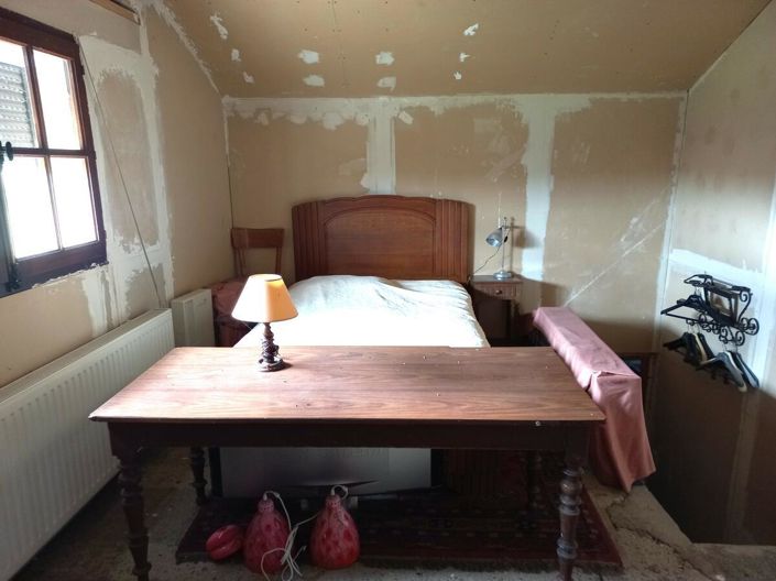 Image No.12-8 Bed House for sale