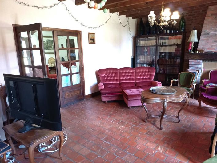 Image No.4-8 Bed House for sale