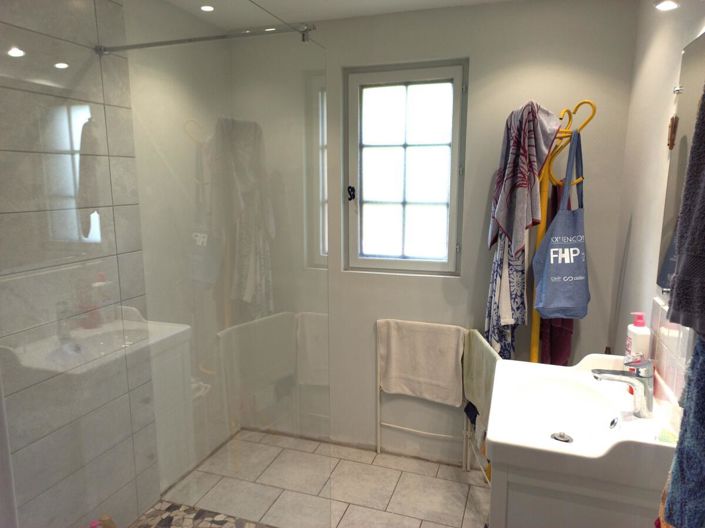 Image No.9-8 Bed House for sale