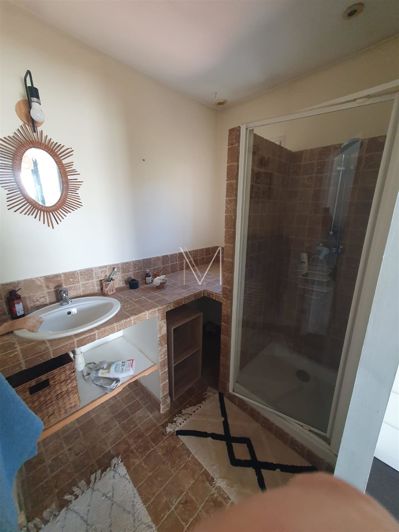 Image No.12-4 Bed House for sale