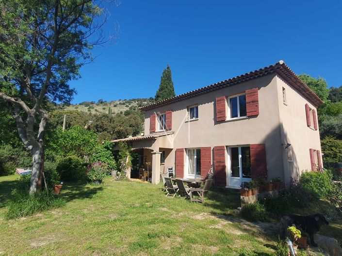 Image No.20-4 Bed House for sale