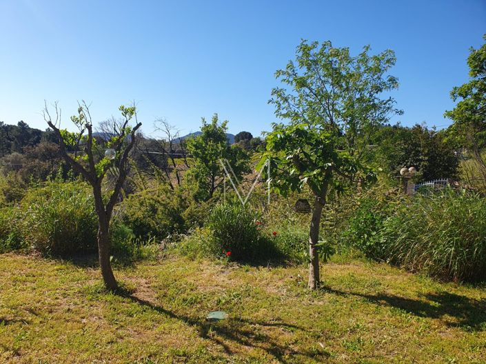 Image No.22-4 Bed House for sale